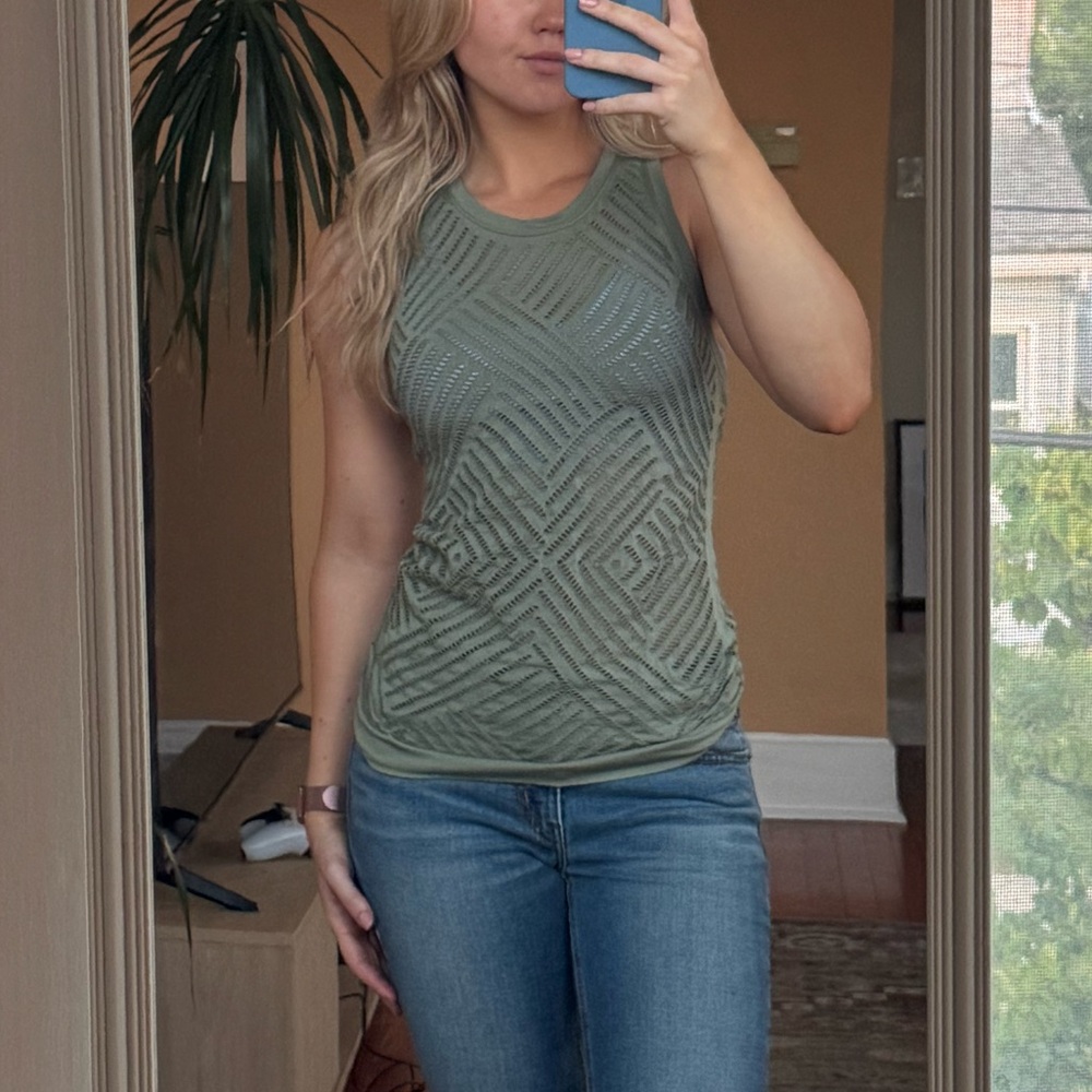 Victoria’s Secret Sport Tank Top